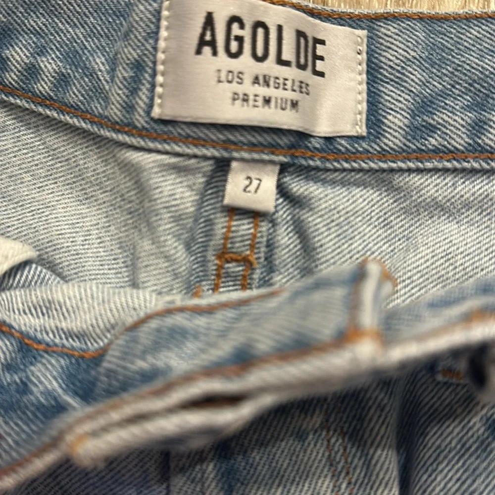 AGOLDE Jaden High Rise Cut Off Short in Broken - Picture 8 of 8